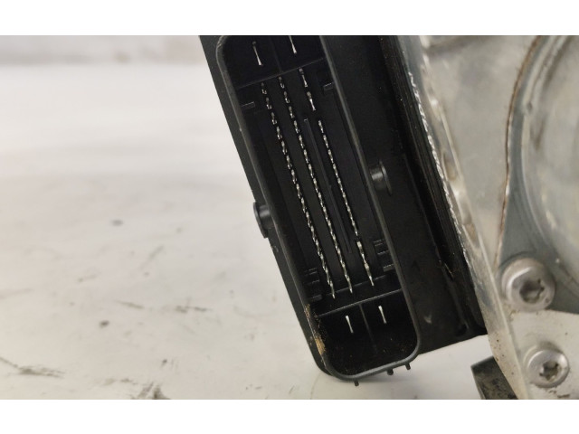 Блок АБС 52080677   Jeep  Renegade  2014 -  года