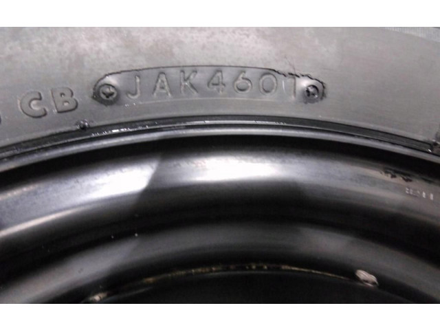 Интеркулер  60R15   Toyota Corolla Verso AR10 