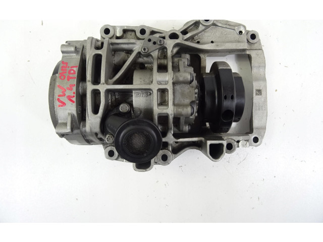 Масляный насос 04B145208G Skoda Rapid (NH)