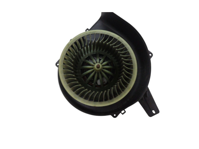 Вентилятор печки 6Q1820015 Audi A2