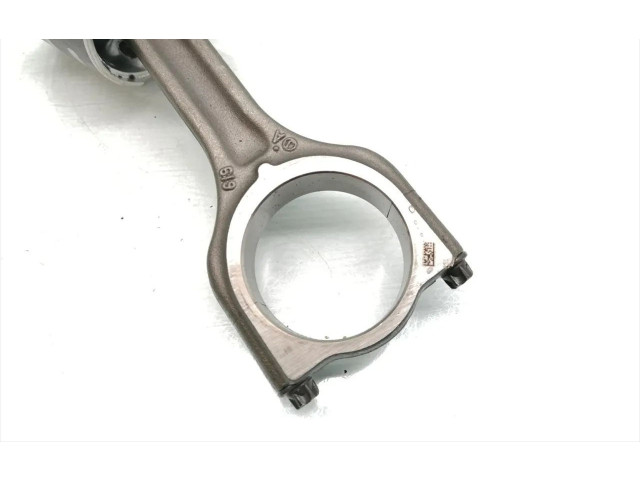 Píst Hyundai Kona I