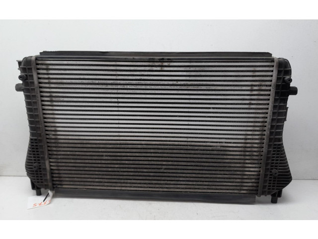 Интеркулер  1K0145803AJ, 181014   Volkswagen Golf VI 