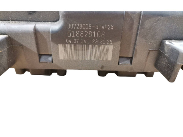 Блок предохранителей  30728008, 518828108   Volvo S80    