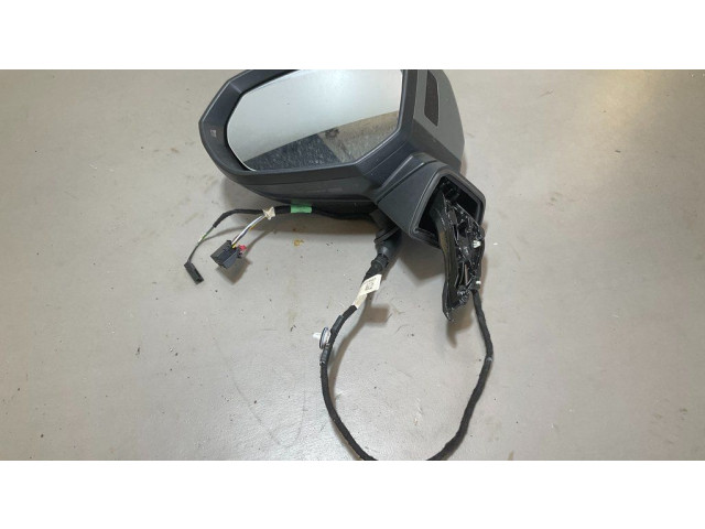 Зеркало электрическое левое Audi Q3 F3 2018- года