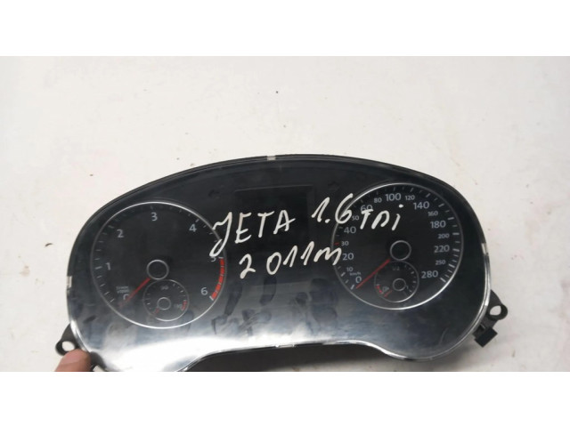 Панель приборов 5C6920870A, 1041310027   Volkswagen Jetta IV       