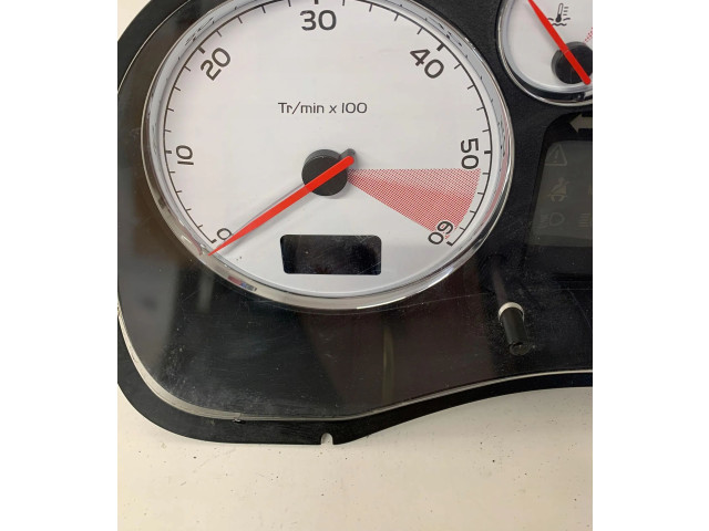 Přístrojová deska Peugeot 307 CC 2006 P9661323180