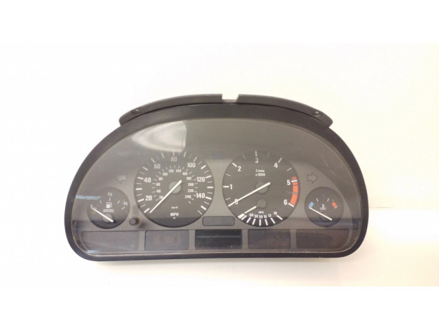 Přístrojová deska BMW 5 E39 1997 87001313