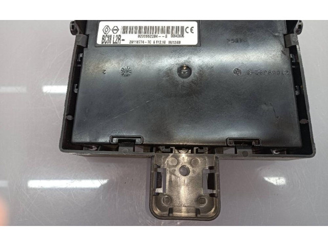 Блок комфорта 8200652284B   Renault Clio III   