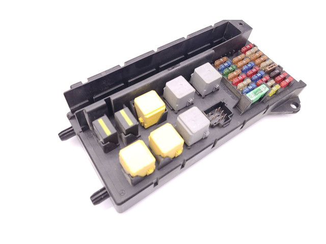 Блок предохранителей 9065450101, 5B11F0117    Volkswagen Crafter  CECA 