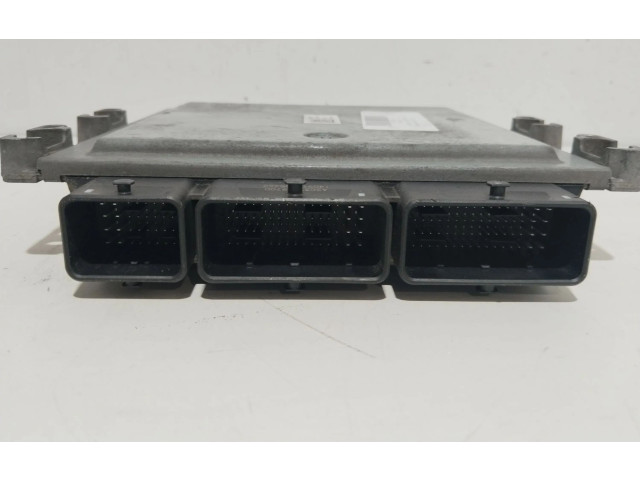 Řídící jednotka 237104ED0C, EMS3155   Nissan Pulsar 2015