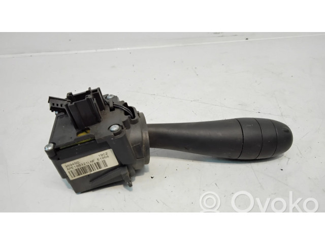 Ручка стеклоочистителей