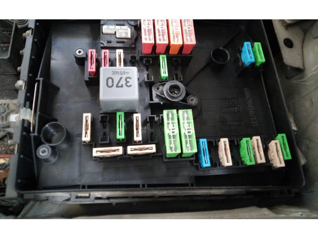 Pojistková skříňka Řídící jednotka BSM 1E170108 Seat Altea 2008