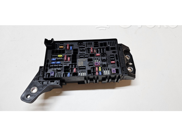 Блок предохранителей 68347016AD   Jeep Grand Cherokee WL    