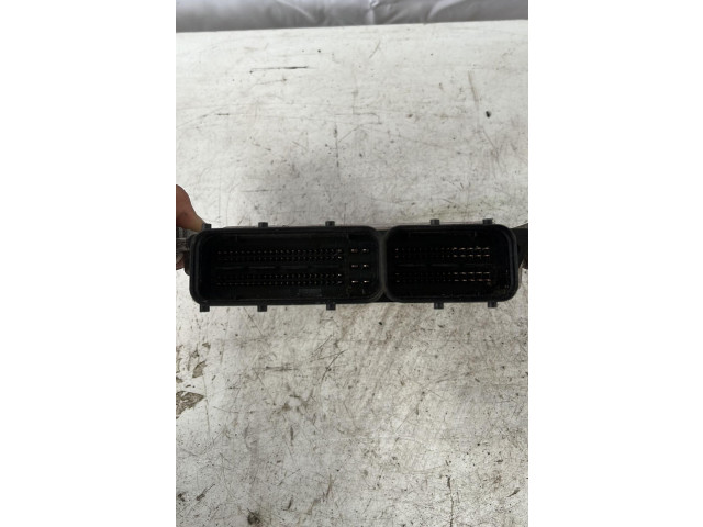 Блок управления двигателя