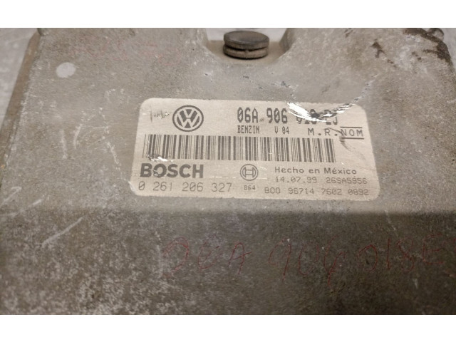 Блок управления двигателя 06A906018EJ, 0261206327BOSCH   Volkswagen New Beetle