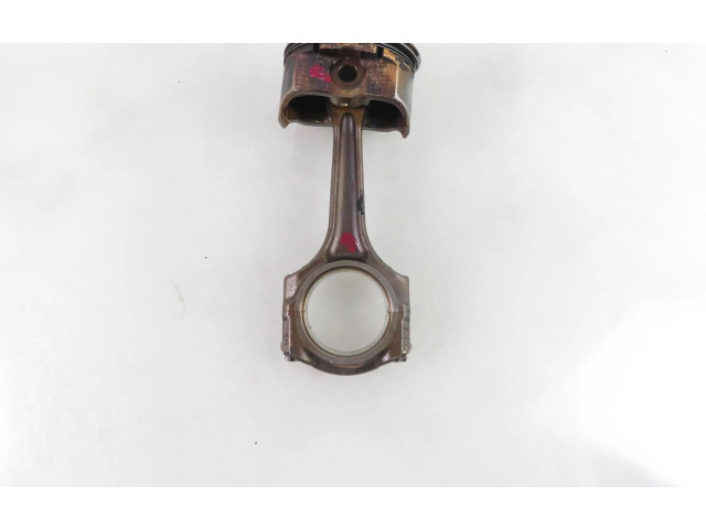 Поршень с шатуном Peugeot 407