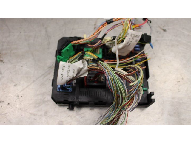 Блок предохранителей 281171702B, 9661940480 Citroen C4 I