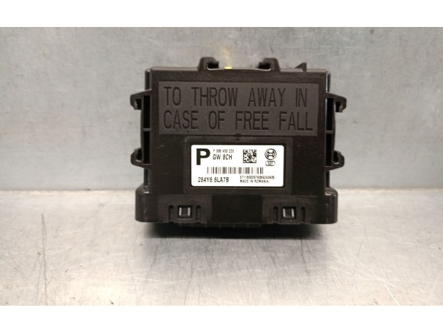 Блок управления 284Y66LA7B, F005V03220BOSCH   Dacia Sandero III