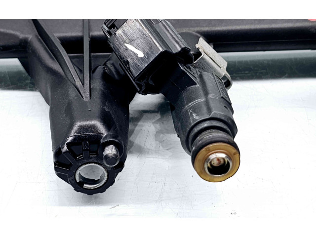 Топливная рампа Peugeot 2008 I