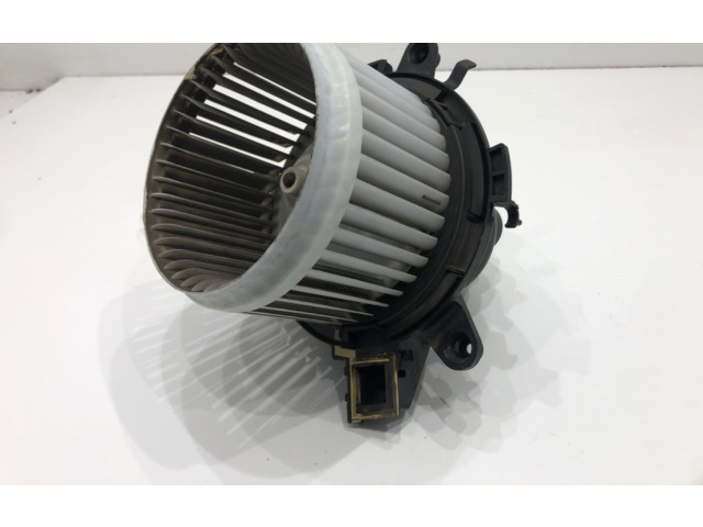 Вентилятор печки Citroen Berlingo