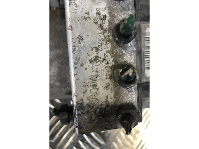 Jednotka ABS 8200747138   Renault Modus 2008