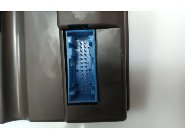 Блок управления климат-контролем 1560514400 Alfa Romeo 166