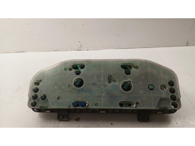 Панель приборов GE6RA Mazda 626