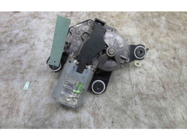 Моторчик заднего дворника 51757867, 21601272 Fiat Grande Punto