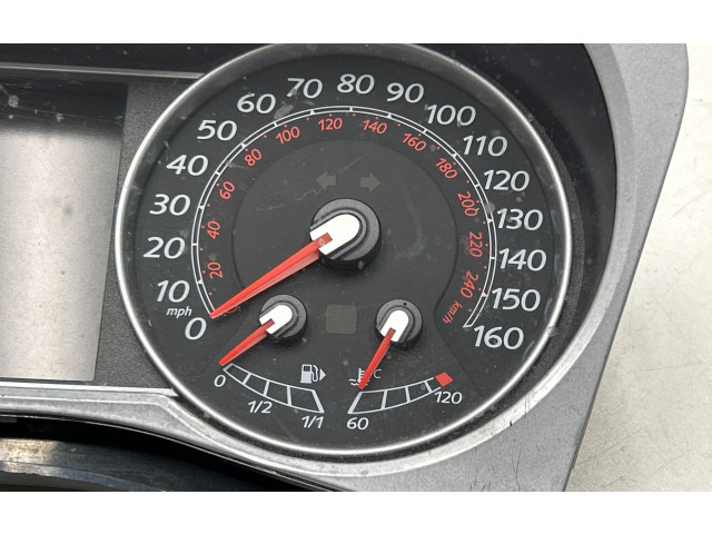 Панель приборов 8M2T10849XE, 8M2T14C026CE Ford Galaxy