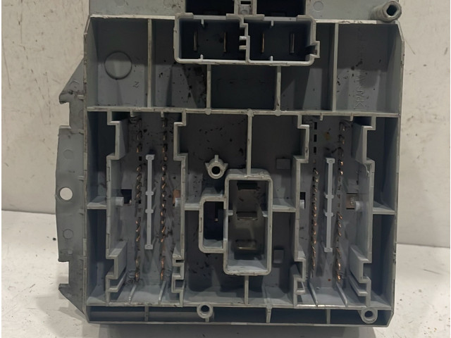 Блок предохранителей Alfa Romeo GT