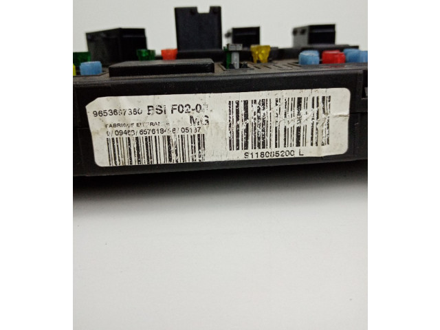 Блок управления BSIF02-00, 9653687380   Citroen C2