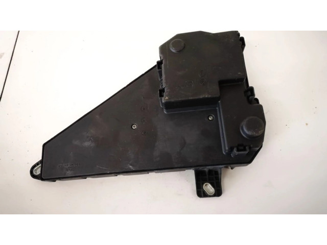 Pojistková skříňka 913883001 BMW 5 E60 E61 2007