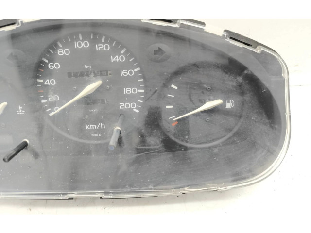 Přístrojová deska Nissan Micra 1999 87001286