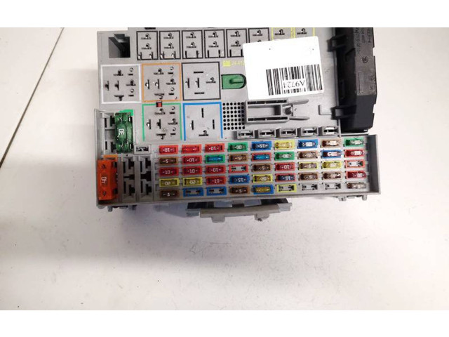 Pojistková skříňka 24431677, 24431677 Opel Zfira A 2003