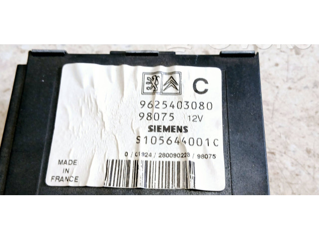 Блок управления 9625403080, S105644001C Peugeot 306