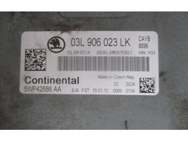 Řídící jednotka 03L906023LK   Skoda Praktik (5J8) 2012