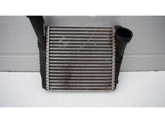 Интеркулер 7L6145803D Porsche Cayenne (9PA)