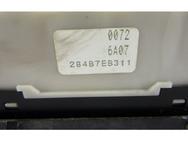 Блок предохранителей 284B7EB311   Daihatsu Cuore    