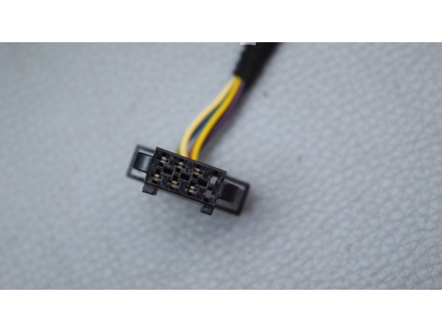 Зеркало электрическое        Skoda Fabia Mk3 (NJ)  2015 - 2021 года   