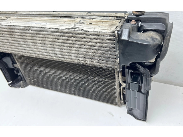 Комплект радиатора 31368082, 31338236 Volvo V70