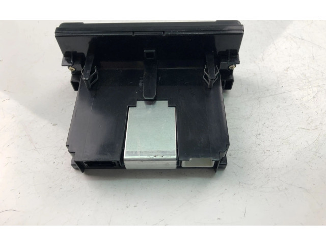 Дисплей    31268055   Volvo C30