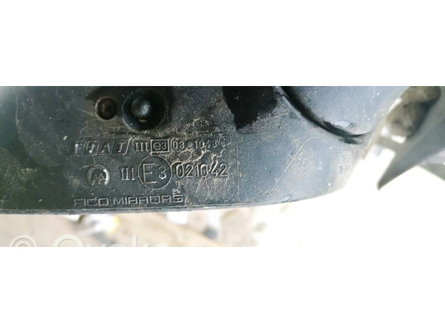 Zpětné zrcátko pravé Fiat Bravo 2008 E3021042