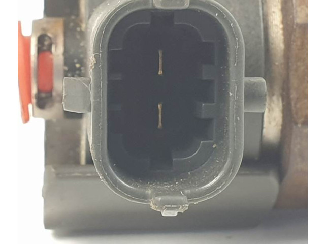 Vstřikovač 338002A400 Hyundai i30 D4FB