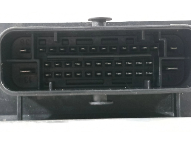 Блок АБС 8E0614517AK   Audi  A4 Allroad   -  года