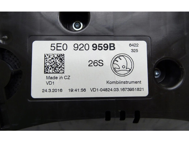 Панель приборов 5E0920959B Skoda Octavia Mk3 (5E)