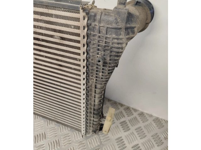 Интеркулер 99000037 Volkswagen Caddy