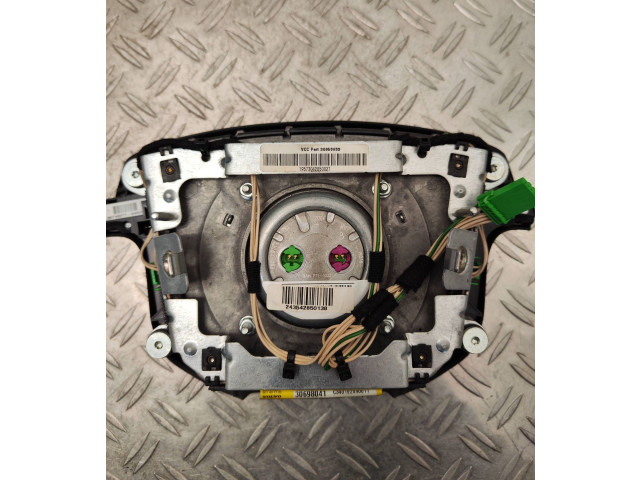 Подушка безопасности водителя 30698041, C3401E289001 Volvo V70