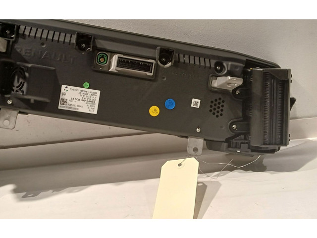 Přístrojová deska Renault Megane E-Tech 2022 680505017R