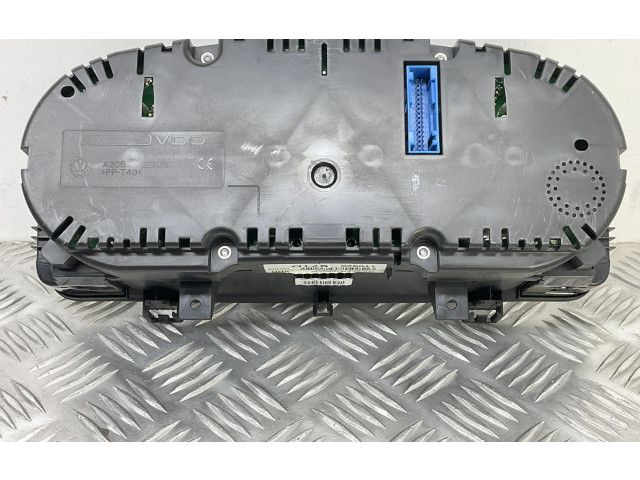 Панель приборов 1T0920971D Volkswagen Touran II