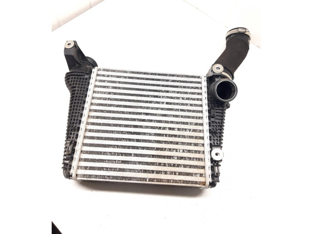 Интеркулер 95B145803G, T95B359 Porsche Macan